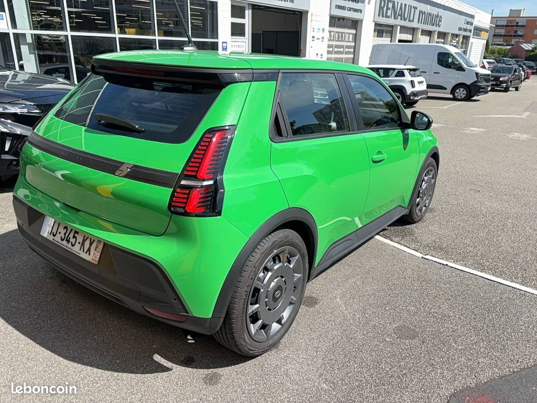 RENAULT Renault 5 E-Tech Electrique 150 ch autonomie confort Evolution (image 5)