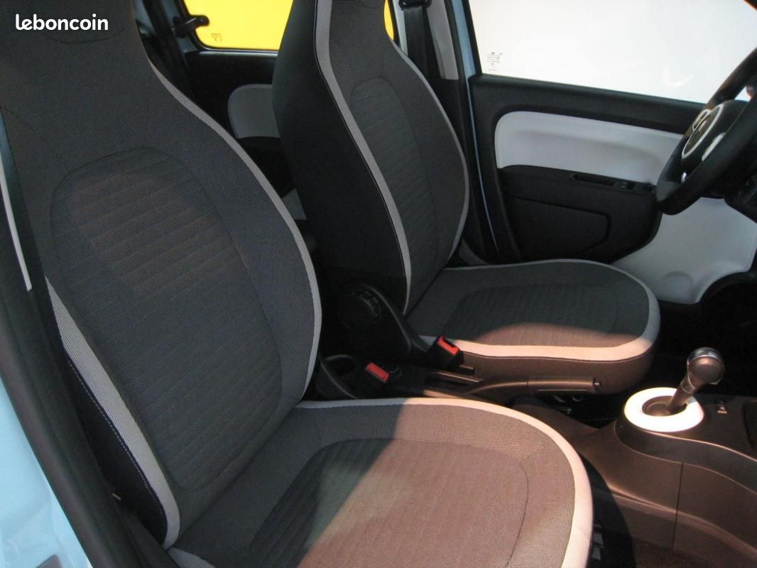 Renault Twingo E-TECH ELECTRIQUE III Equilibre (image 9)