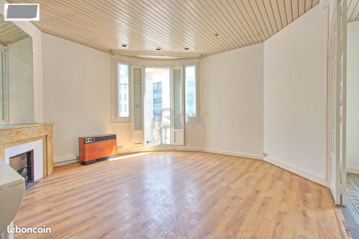 Appartement 4 pièces 113 m² · à Toulon · 113 m² · 955 €/mois