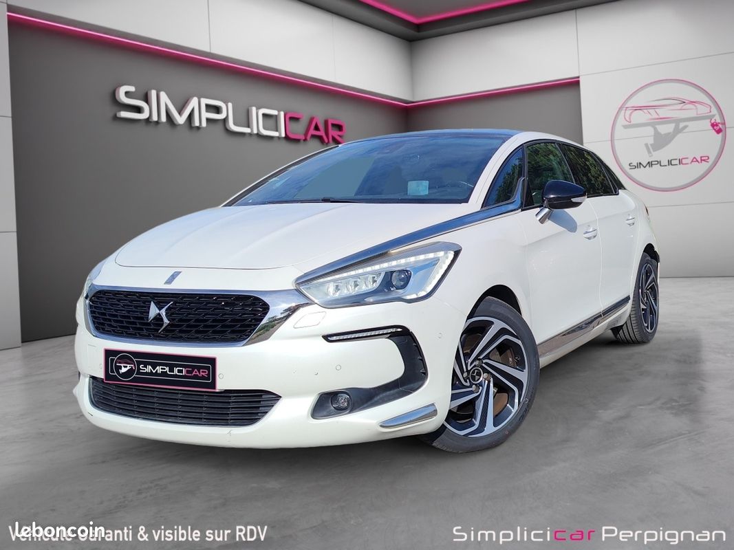 DS DS5 Hybrid 4x4 ETG6 Sport Chic - Caméra de Recul - Palettes au volant - Clim Bizone - Garantie 12 Mois (image 5)