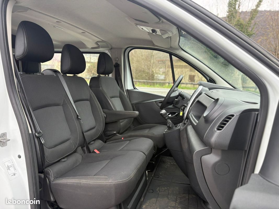 Renault trafic cabine approfondie l2h1 1200 kg dci 170 grand confort (image 10)