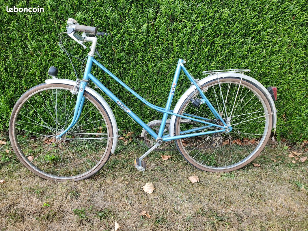 URGENT Vieux vélo route femme Vélos