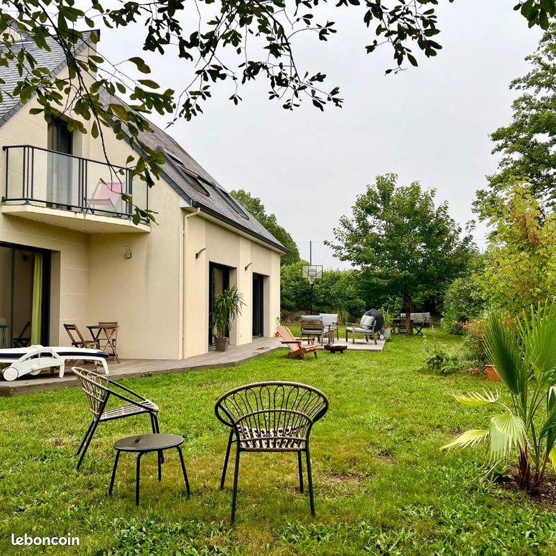 Maison 7 pièces 180 m² · à Changé · 180 m² · 420 000 €