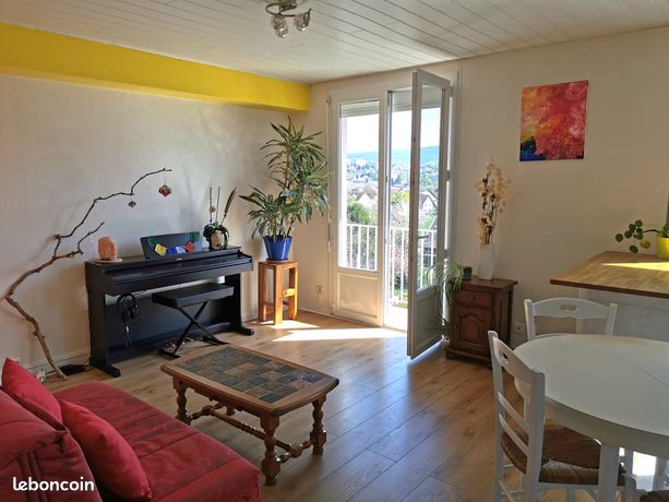 T3 – 2 chambres avec BALCON proche centre de Lons