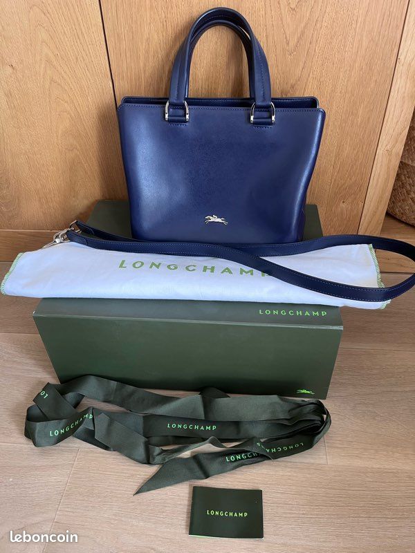 Sac à main bleu marine Longchamp Accessoires Bagagerie