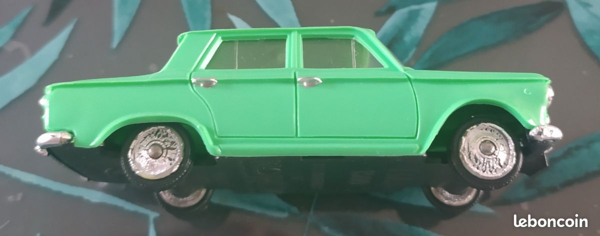 Rico Renault 4L No Dinky No Solido No CIJ No JRD No Mebetoys