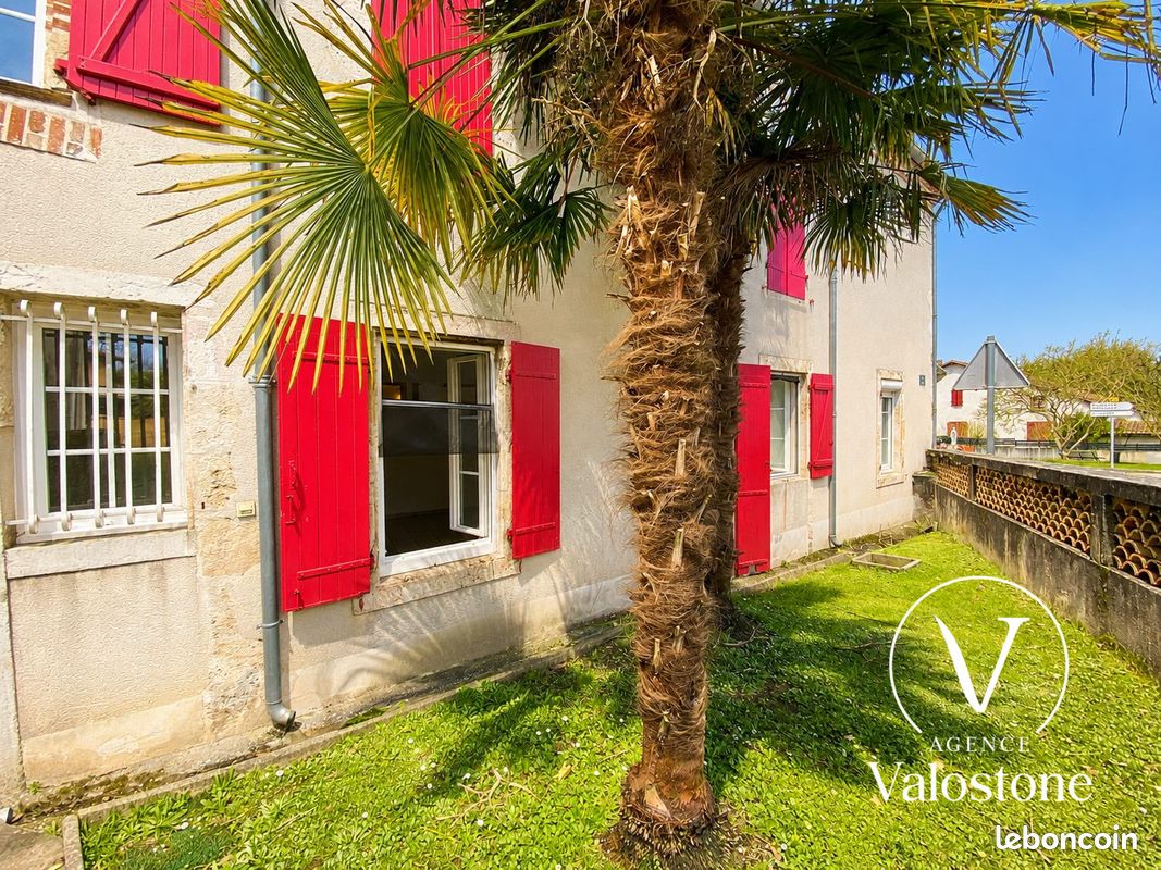 Maison 3 pièces 83 m² · à Montgaillard · 83 m² · 108 000 €