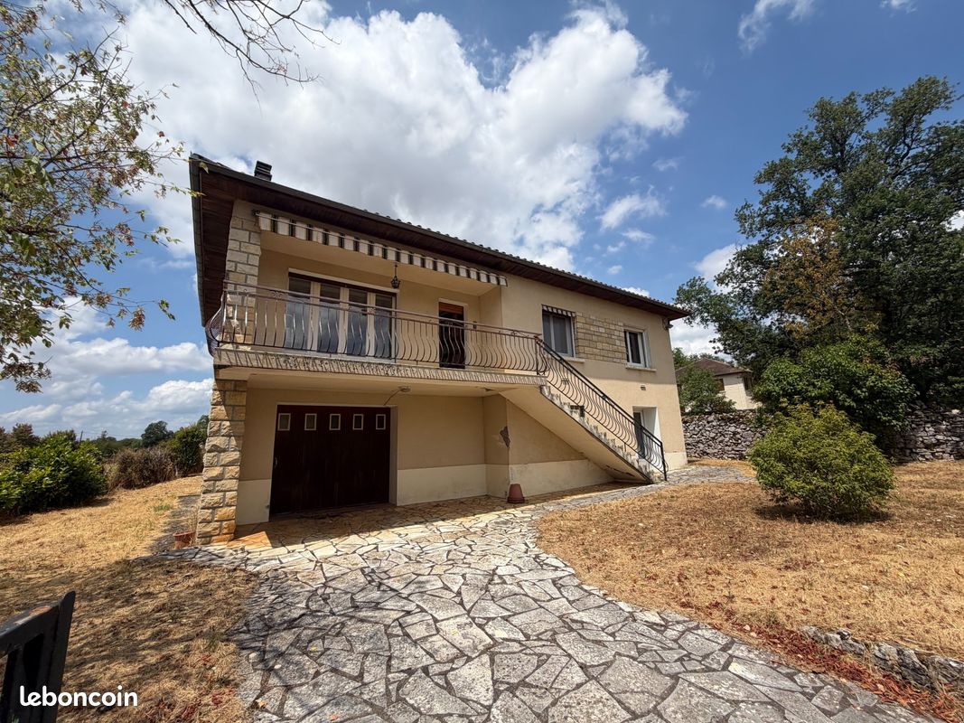 Maison 6 pièces 112 m² · à Gramat · 112 m² · 850 €/mois