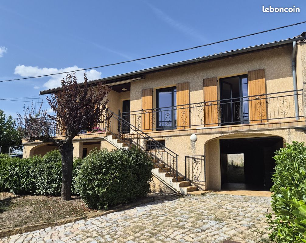 Maison 5 pièces 110 m² · à Sourcieux-les-Mines · 110 m² · 368 000 €