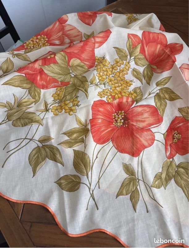 Nappe Ronde En Coton 100% - Motif Floral Multicolore - 53 Pouces (135 Cm) - Neuve