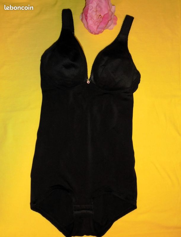 Body gainant «Playtex-Carezza Magica» Taille 90 B, vintage, rétro, luxe (image 2)