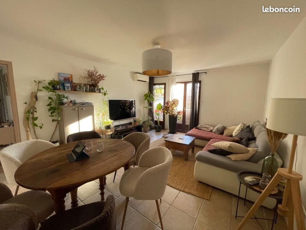 Appartement 3 pièces 70 m² · à Pertuis · 70 m² · 850 €/mois