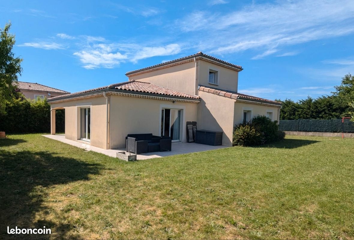 Maison 6 pièces 150 m² · à Chabeuil · 150 m² · 423 000 €