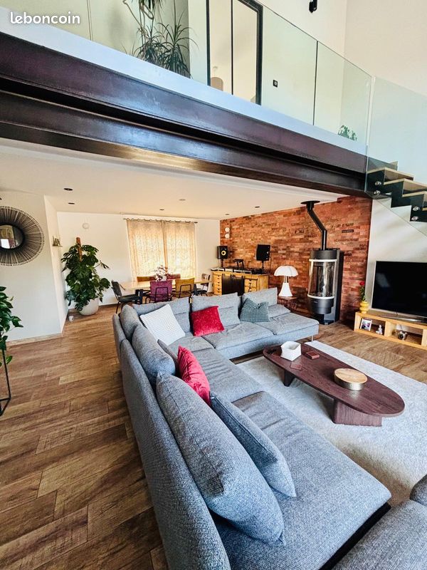 Maison 4 pièces 135 m² · à Castres · 135 m² · 365 000 €