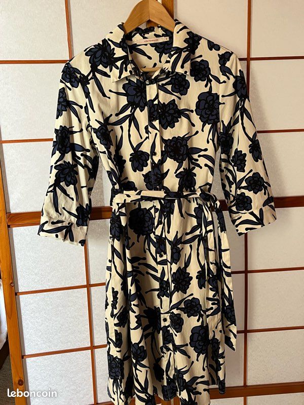 Robe 'La Fée Maraboutée' Taille 40 - Style Ceinturé, Longueur Genoux, Multicouleur (Neuve)