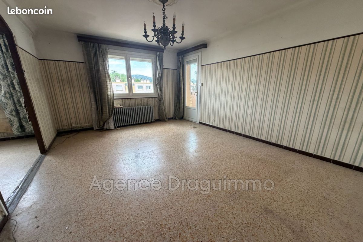 Appartement 4 pièces 85 m² · à Draguignan · 85 m² · 109 000 €