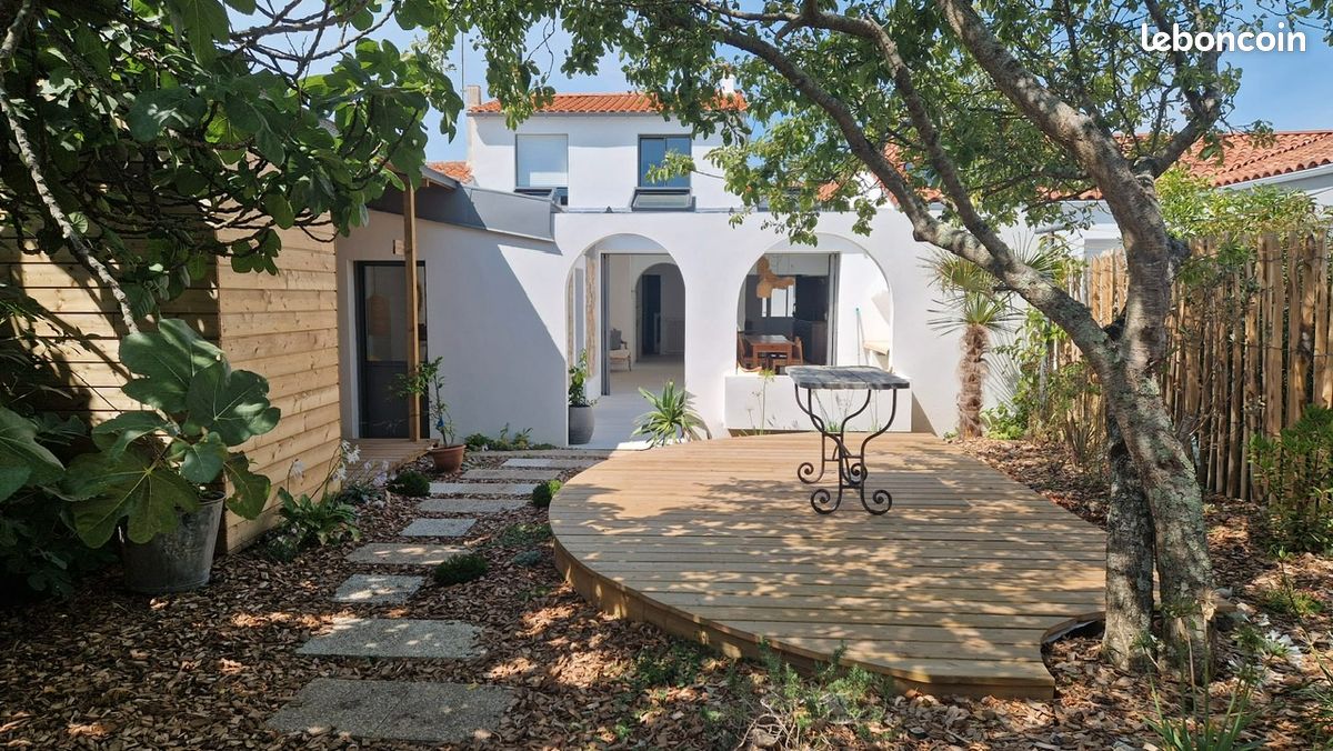 Maison 5 pièces 119 m² · à Les Sables-d'Olonne · 119 m² · 693 000 €