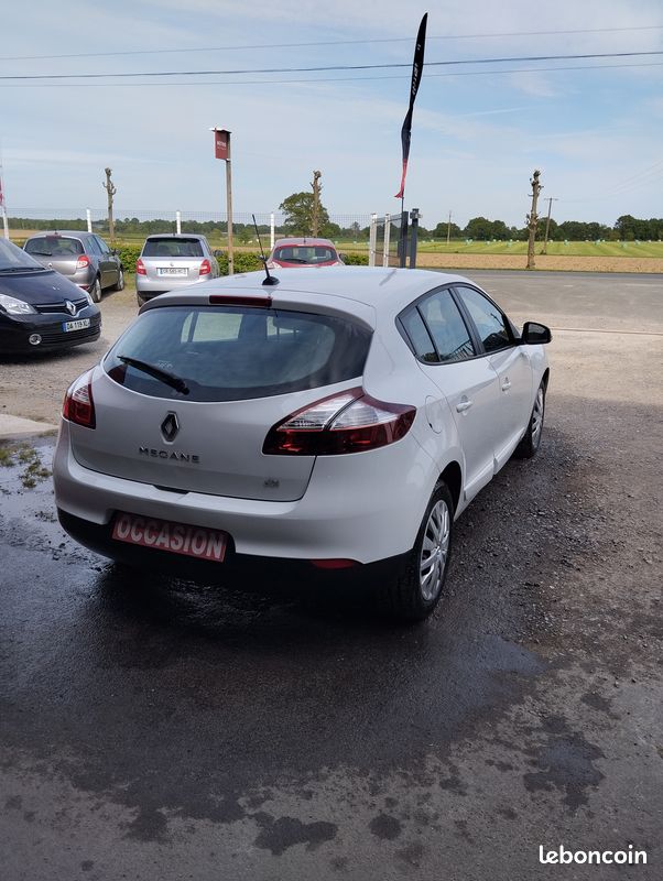 Renault Mégane 1.5 dci Life Distri ok (image 3)