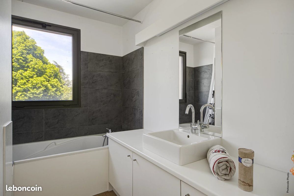 Villa 6 pièces 215 m² (image 16)