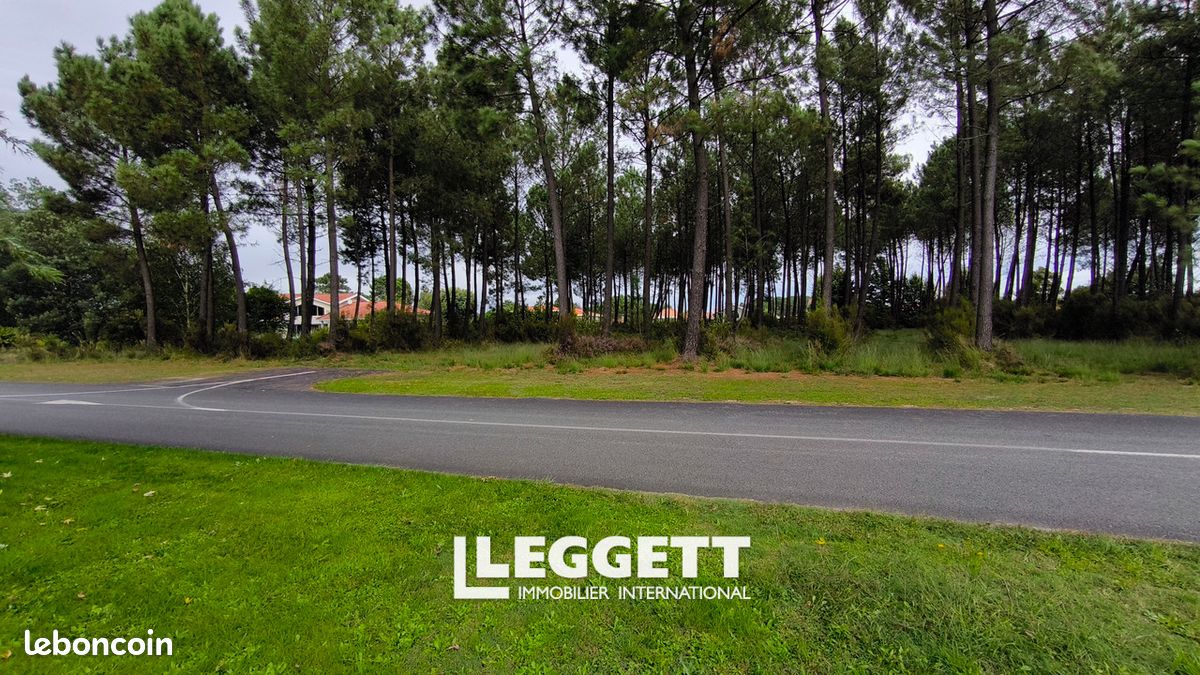 Terrain 4013 m² · à Biscarrosse · 495 000 €