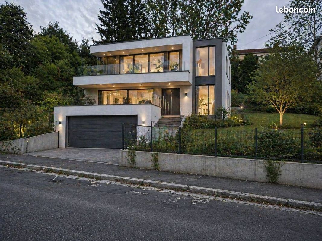 Terrain constructible 303 m² avec vue panoramique – Périgueux proche hôpital · 55 000 €