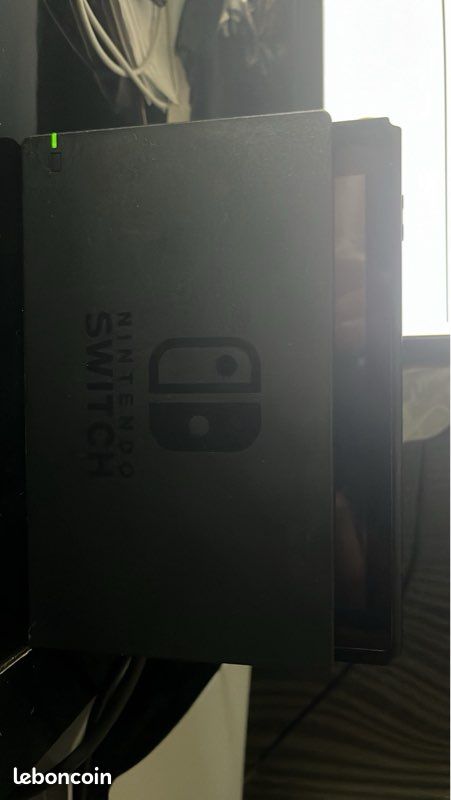 Nintendo switch (image 1)
