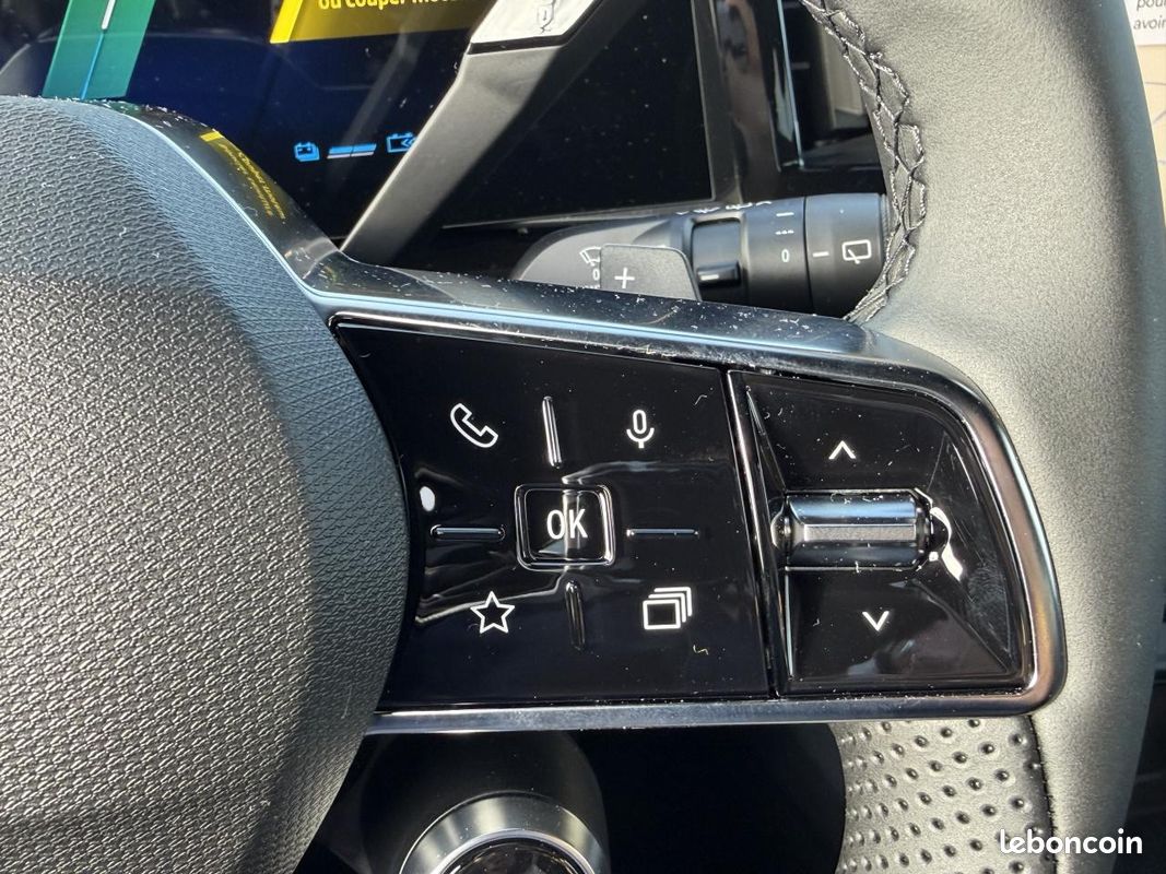 Renault austral 1.2 hybride 200 boite automatique camera de recul + hayon electrique + regulateur adaptatif (image 21)