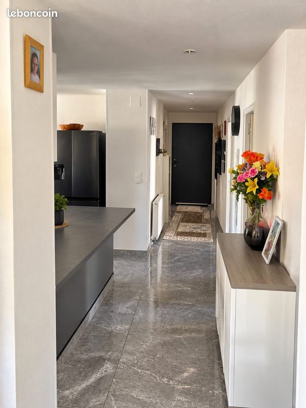 Appartement 4 pièces 91 m² · à Saint-Louis · 91 m² · 418 950 €
