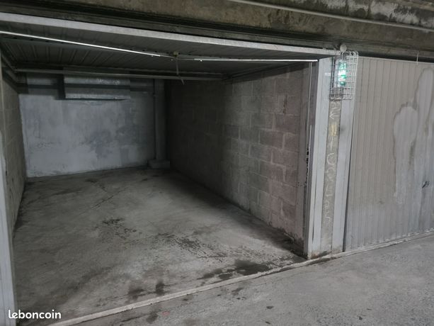 https://img.leboncoin.fr/api/v1/lbcpb1/images/f9/ac/7e/f9ac7e44c8449509e24039e9cacc4fa999655768.jpg?rule=ad-image