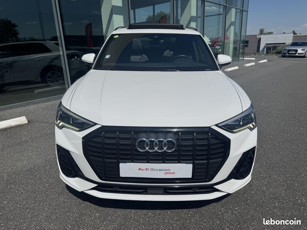 AUDI Q3 35 TDI 150 ch S tronic 7 S line (image 2)