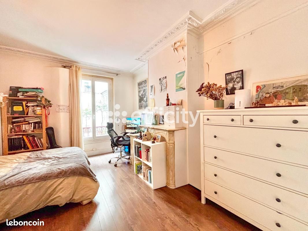 Appartement 2 pièces 30 m² · à Paris · 30 m² · 320 000 €
