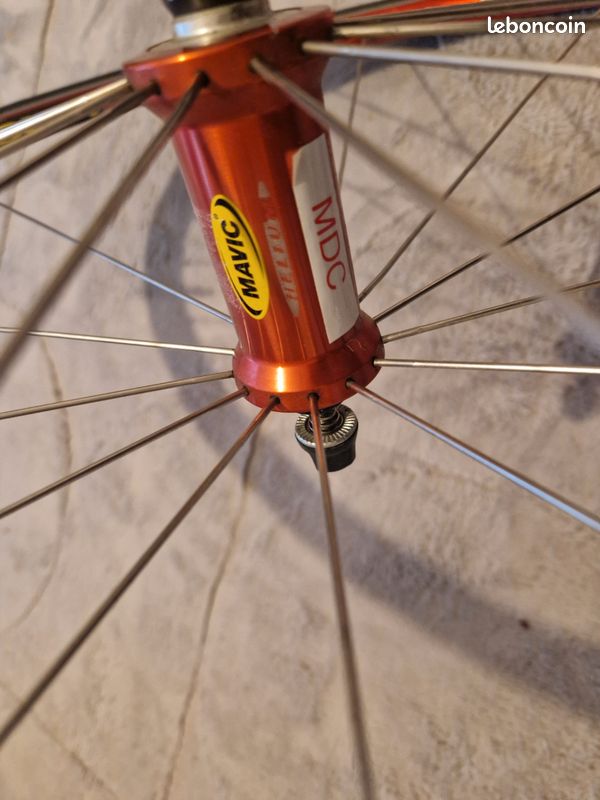 1) Mavic Wheel Bag Road Bike 700C 1) Mavic Wheel Bag Road Bike 700C