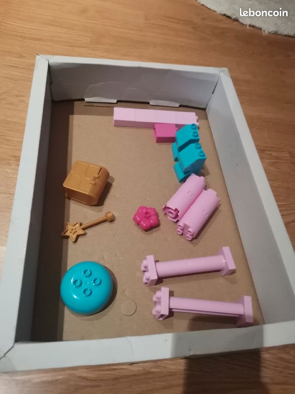 Lego princesses (image 4)