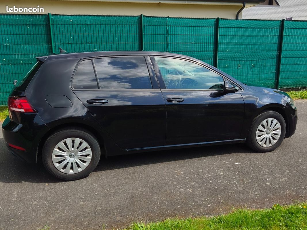 VOLKSWAGEN GOLF 1.6 TDI 115 FAP DSG7 Confortline (image 4)