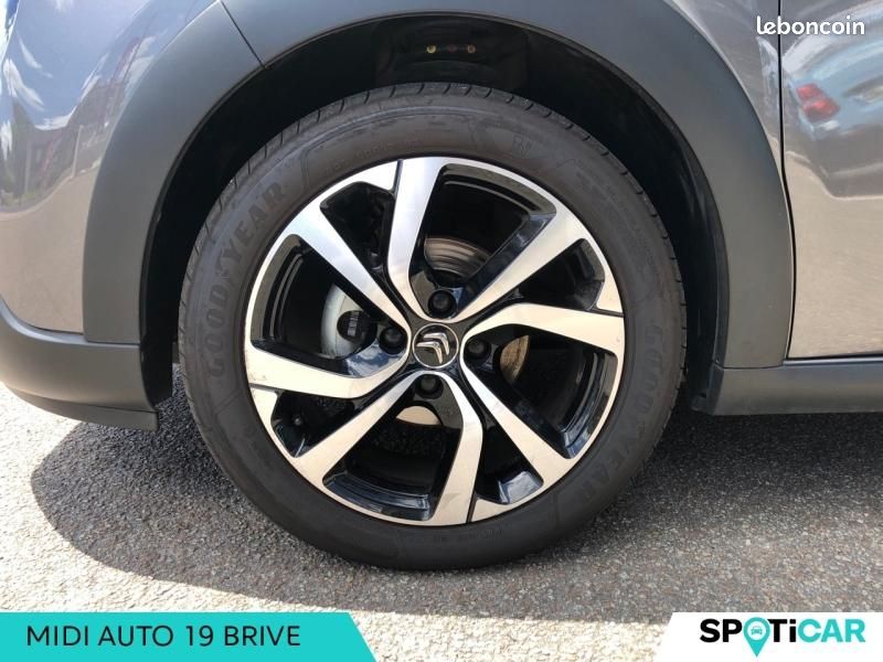 Citroen C3 1.2 PureTech 110ch S&S Shine Pack (image 11)