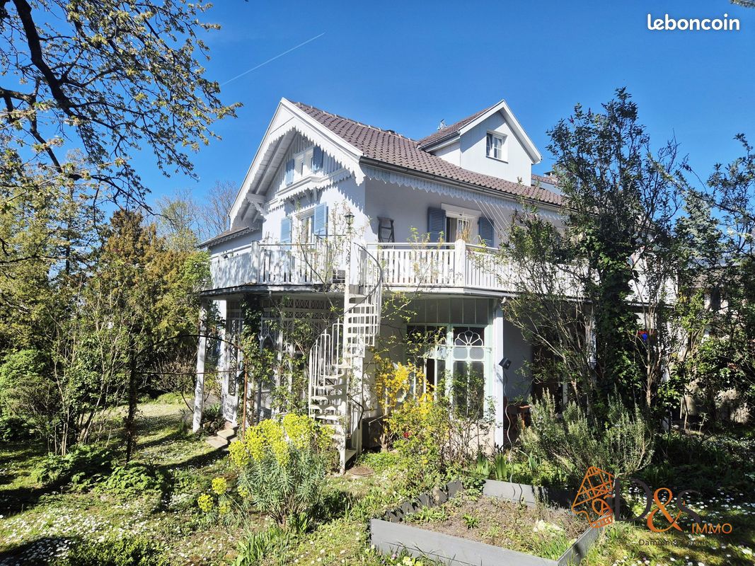 Appartement 6 pièces 159 m² · à Riedisheim · 159 m² · 390 000 €