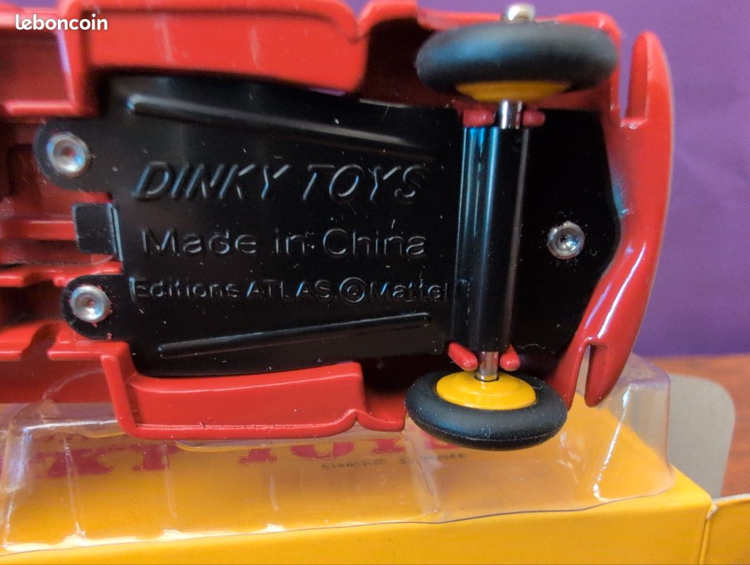 Dinky Toys France - Studebaker Tapissière Verte - Réf 25K - Occasion