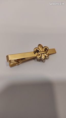 Broche Ancienne Fleur De Lys - Début 1900 - Métal Argenté - Occasion