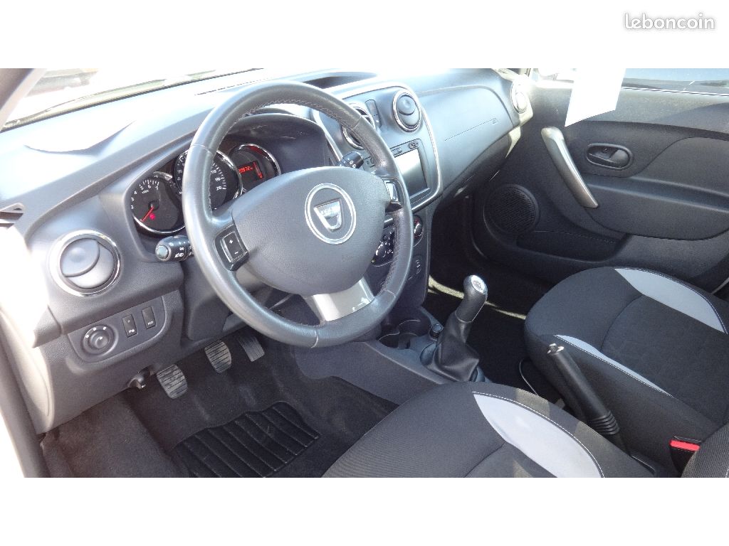 Dacia Sandero 1.5 DCI 90 ch STEPWAY (image 6)
