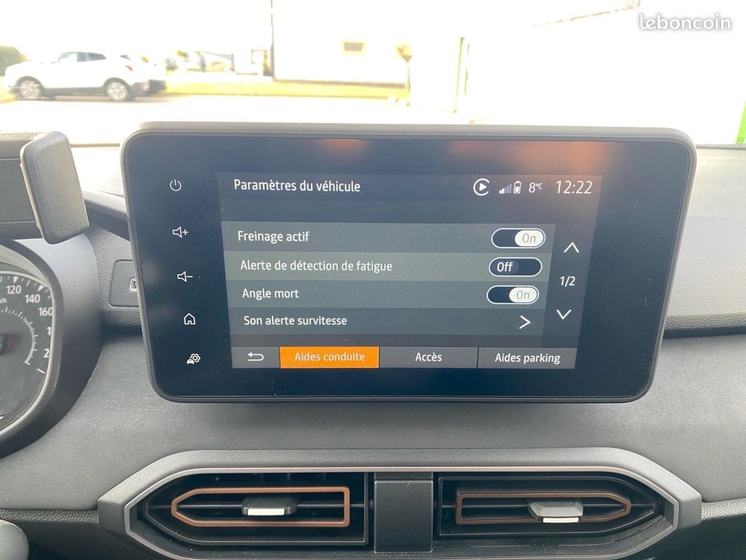 DACIA JOGGER 1.0 TCE 5 places EXTREME + Attelage Carplay Caméra de recul Garantie constructeur 2027 (image 17)
