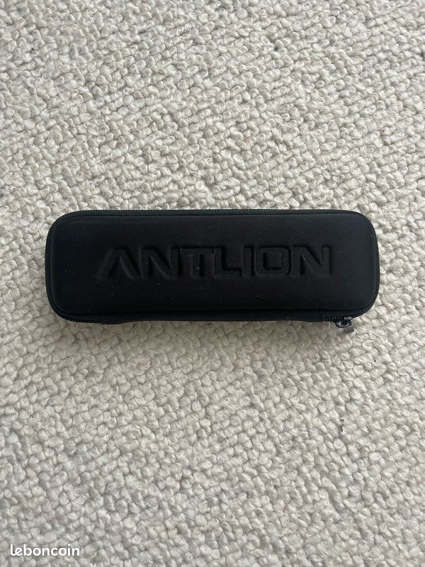 Micro Antlion ModMic - Microphone détachable pour casque gaming (image 1)