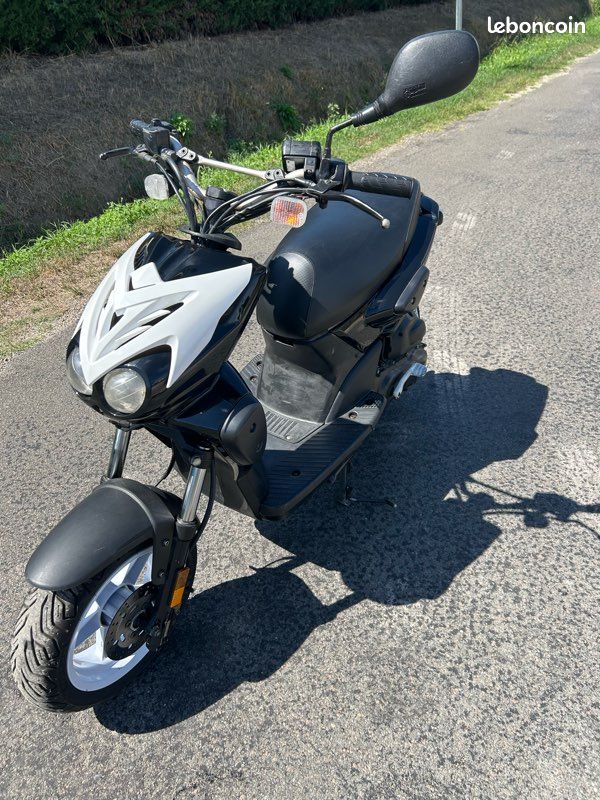 Mbk Plus Mbk stunt - Motos