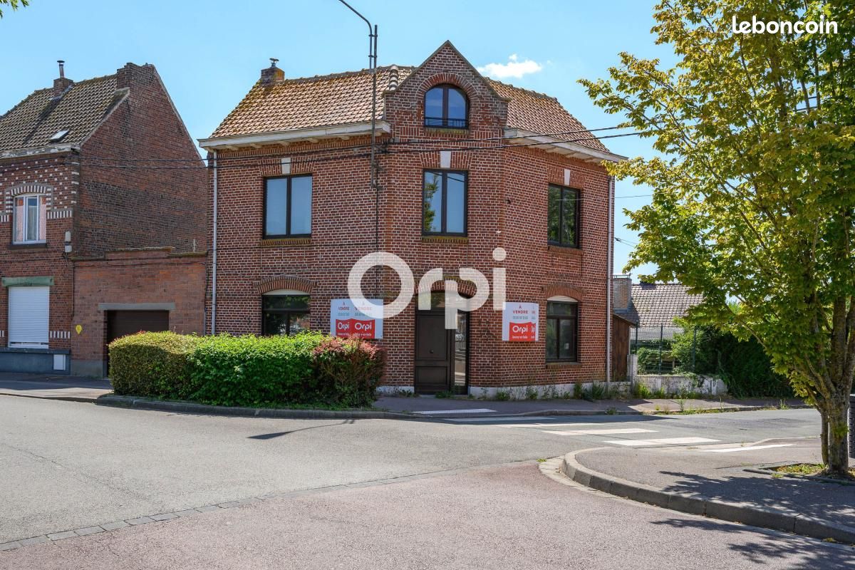 Maison 6 pièces 100 m² · à Deûlémont · 100 m² · 115 200 €