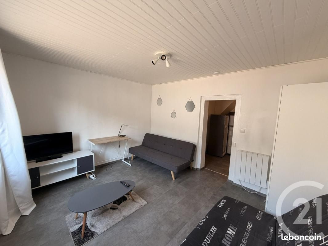 Appartement 1 pièce 22 m² · à Châlons-en-Champagne · 22 m² · 400 €