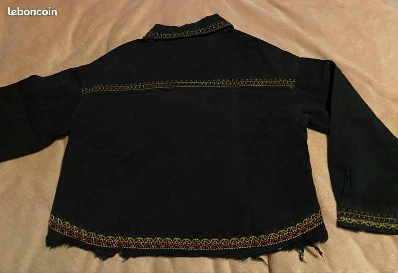 Veste fine noire broderies multicolore (image 6)