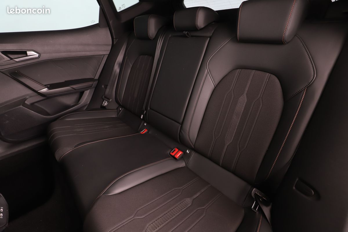 Cupra Formentor 1.4 e-Hybrid VZ DSG6 245 ch (image 8)
