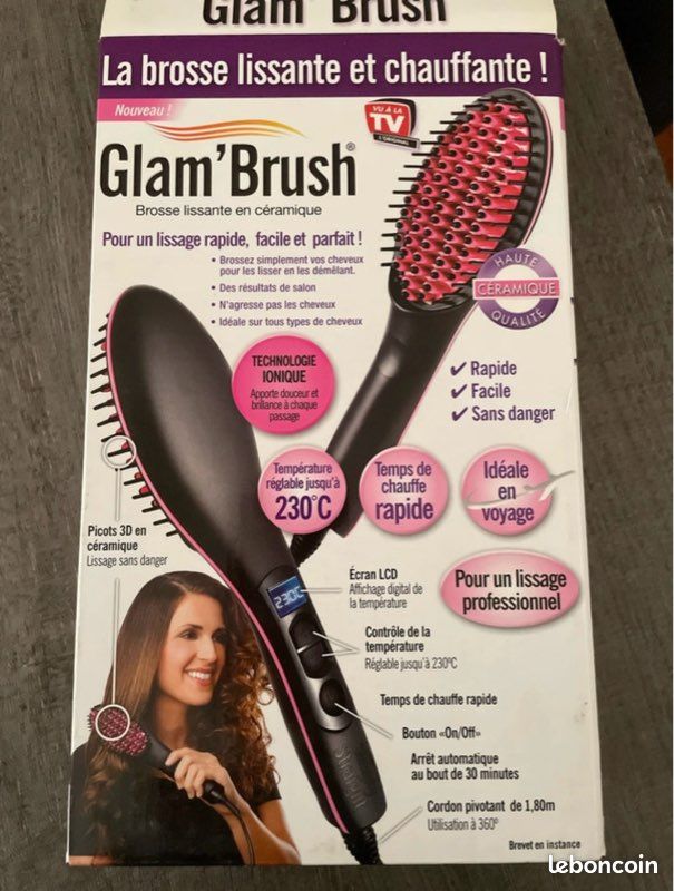 Brosse chauffante et lissante (image 1)