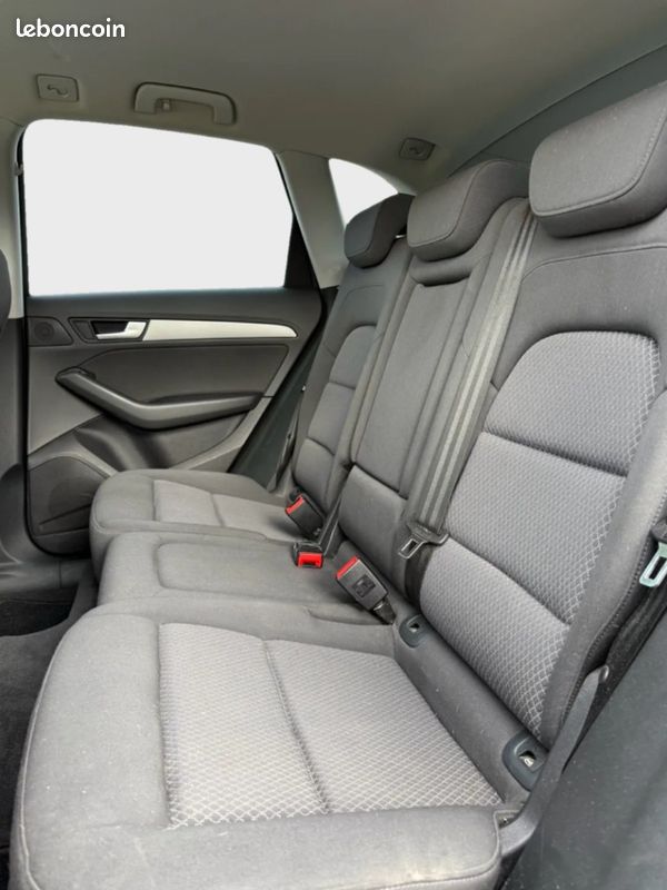 Audi Q5 2.0 TDi 143 AMBIENTE QUATTRO XENONS (image 12)