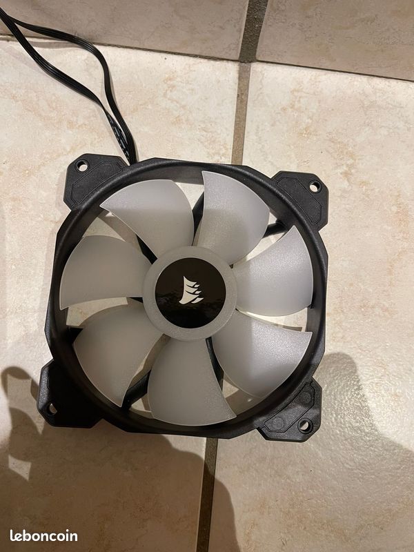 Corsair Ventilateur de boitier, Noir, 120 mm (image 1)