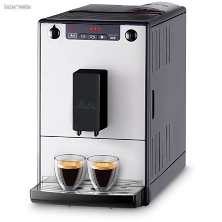 Machine à Café et Expresso Automatique avec broyeur à grains - Solo Pure Silver E950-766(Neuve) (image 1)